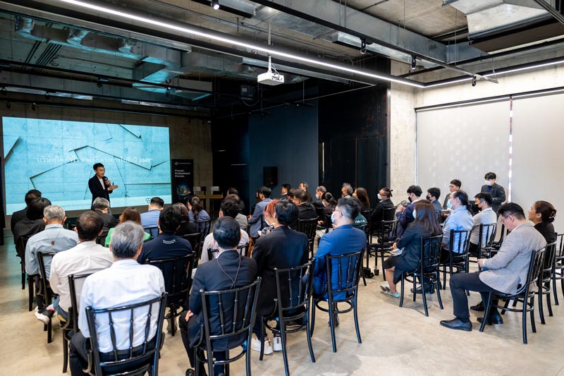 ดร.พร้อม อุดมเดช 